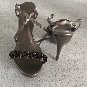 Aldo bronze heel